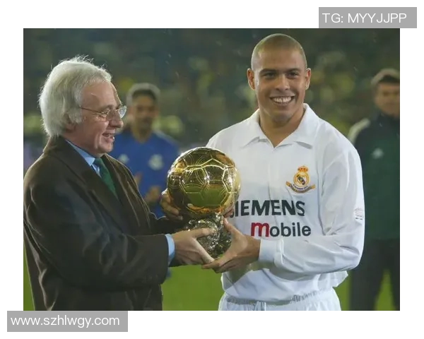 纳扎里奥足球明星的辉煌历程与对现代足球的深远影响分析